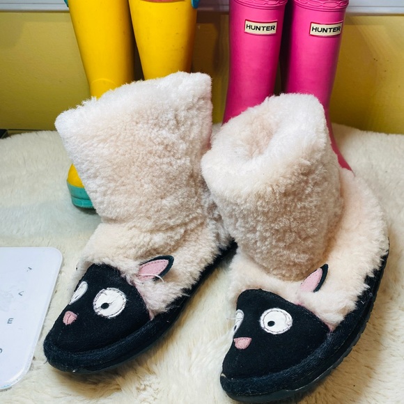 Hunter Vibrant Pink and Sunny Yellow Boots - Picture 7 of 14